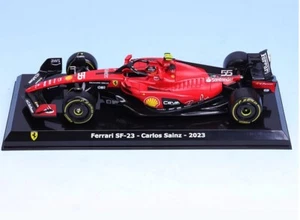 BBURAGO 1:24 Signature 2023 SF23 FERRARI F1 #55 Carlos Sainz Model CAR w/ Helmet - Picture 1 of 4