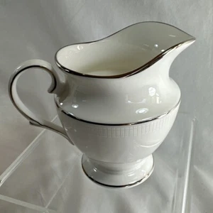 Crema Tribeca Lenox Classics Collection #6229561 nueva en caja abierta - Imagen 1 de 11