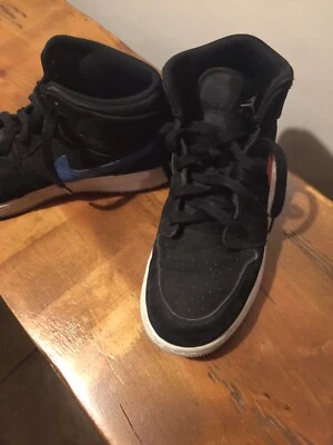 NIKE AIR JORDAN 1 MID RED BLUE SIZE 6.5 YOUTH EUC - Image 1 of 4