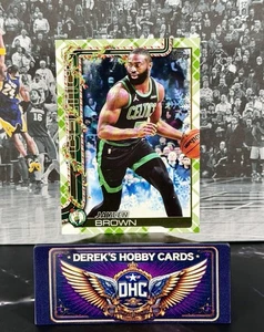 2025-26 Topps Holiday - Jaylen Brown #H2 - Plaid verde avvento - Detroit Pistons - Foto 1 di 3