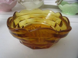 CROWN CRYSTAL SERIES 65 BRICKS AMBER DEPRESSION GLASS SQUARE SUGAR BOWL - Picture 1 of 8
