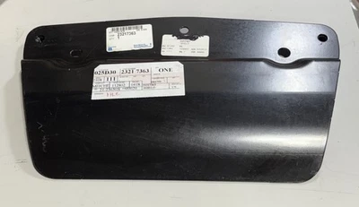 OEM GM Steering Gear Skid Plate 23217363 Colorado Canyon 2015-2022 - Image 1 of 3