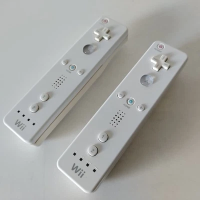 2 Official Genuine Nintendo Wii Wireless Remote Controller - Tested & Working - Image 1 of 4