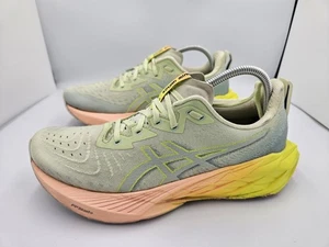 Asics Novablast 4 Paris Cool Matcha Yellow Athletic Running Shoes Mens Size 9 - Picture 1 of 7
