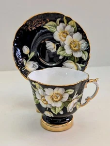 Raro Juego de Taza de Té y Platillo Aynsley Negro Cuarto de Hoja ~ Flores de Madera de Perro - Imagen 1 de 12