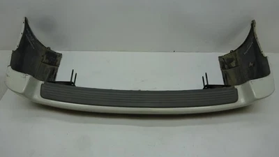 03-09 Range Rover Rear Bumper Park Assist w/ Reinforcement White OEM DO250804 - Изображение 1 из 4