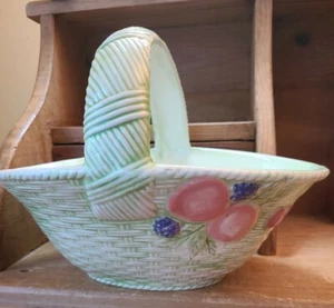 Royal Worcester Evesham Orchard Ceramic Basket 1999 - Picture 1 of 9