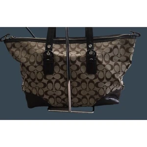 F17132 Coach Maggie Signature Brown Canvas Leather Inside Clean - Picture 1 of 13