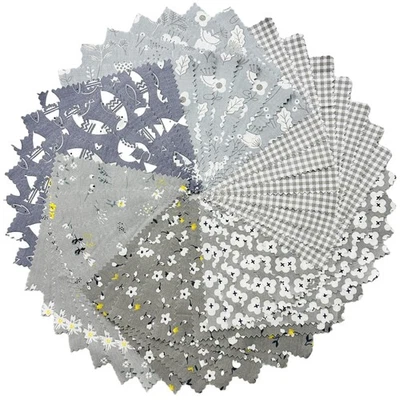 Paquetes de 42 dijes cuadrados de tela de algodón precortado gris de 5x5 pulgadas para acolchado Foto 1 de 4