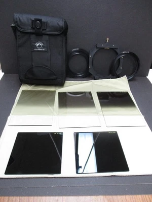 Lee Big Stopper Lens Filter 10 stop & 15 stop & holder rings and 100x150 MINT - Image 1 of 4