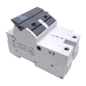 Wohner 31933 Fuse Holder, Class J, 2-Pole, 30A, 110-600VAC/DC, DIN Rail - Picture 1 of 7