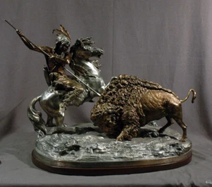 Indian on Horse Hunting Buffalo French Animal Bronze - Picture 1 of 12