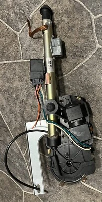 93-02 ANTENA DE ALIMENTACIÓN CADILLAC DEVILLE ELDORADO DEVILLE FLEETWOOD SEVILLA 24000426 Foto 1 de 4