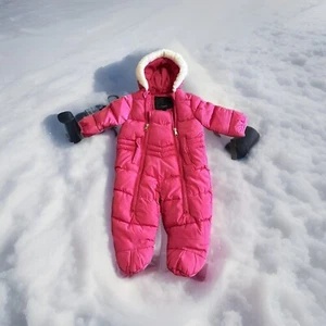 NEW Steve Madden Baby Girls Fuchsia Puffer Snowsuit Bunting Jacket 6/9M NWT - Picture 1 of 11