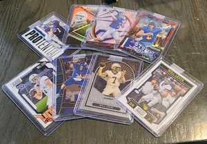 8 Figurine Calciatori Panini Will Levis 2023 Rookie Prism + - Foto 1 di 17