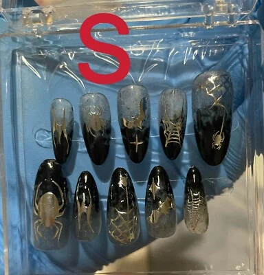 tips per unghie finte/ragno/ragnatela/halloween/pipistrello/nerostumatto/lucente - Immagine 1 di 3