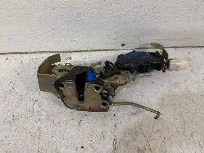 1992-1995 Toyota 4Runner 4DR left driver REAR door latch w power lock actuator - Image 1 of 4