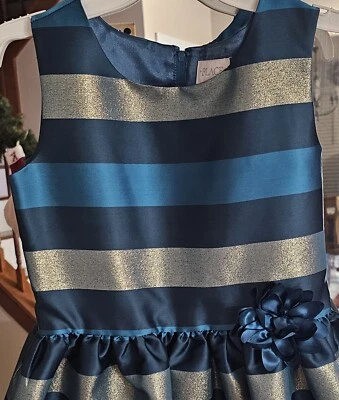 Vestido de fiesta a rayas verde azulado tafetán satinado The Childrens Place para niñas talla 10 nuevo con etiquetas Foto 1 de 3