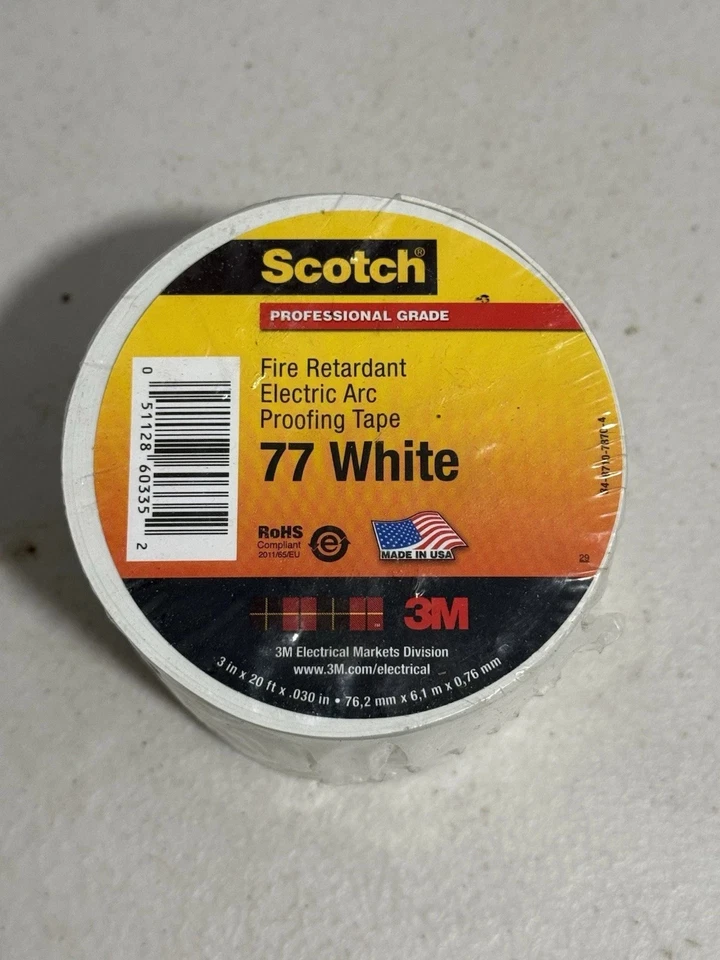 Cinta ignífuga eléctrica escocesa a prueba de arco 77 W, 3 pulgadas x 20 pies, blanca/gris Foto 1 de 1