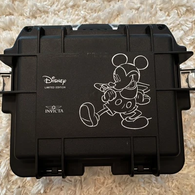 New Invicta Disney Mickey Mouse 3-Slot Collector's Limited Ed.  Dive Watch Case - Image 1 of 4