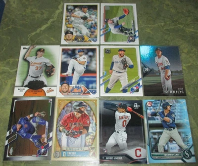 Lote de 10 tarjetas de jugador de los Azulejos de Toronto 2025 2021 Topps Alejandro Kirk RC ETC Foto 1 de 4