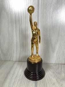 Basketball Trophäe Dodge Inc. #00 Metall Topper Bakelit Base Vintage - Bild 1 von 9