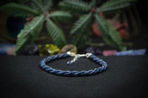 Zaffiri blu pietre preziose perline argento sterling 925 bracciale ritorto... - Foto 1 di 9
