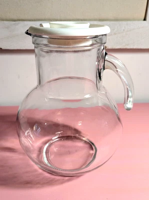 Hecho en Italia Bormioli Rocco Kufra Jarra Vidrio Refrigerador Jarra con Tapa 9" Usado en Excelente Condición Foto 1 de 4