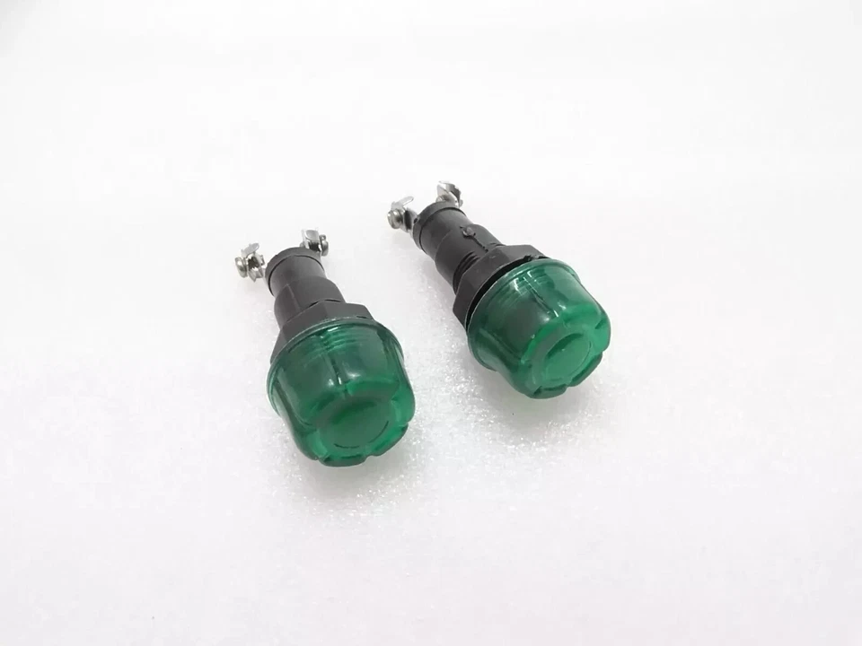 2x GREEN DASH CHARGING WARNING LIGHT LAMP 12V (Without Bulb) FIT Massey Ferguson - Image 1 of 4