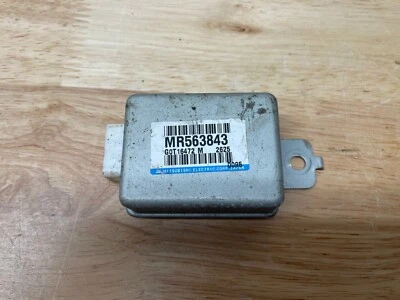 Módulo Mitsubishi Eclipse MR563843 2000-2005 Foto 1 de 4