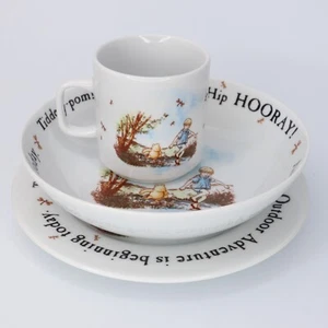 Classic Winnie The Pooh Ceramic Dinnerware Dish Set Plate Bowl & Cup Set - 3 pcs - Picture 1 of 12