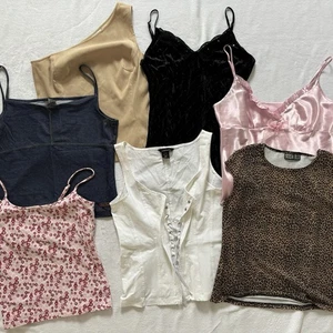Vintage Y2K Sz Large Tank Top Lot (7) Moda International Soda Blu Levi’s Gap - Picture 1 of 7
