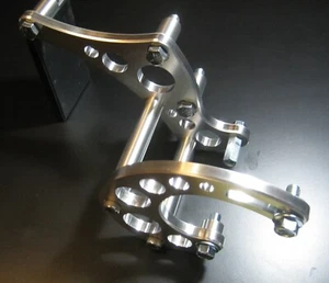 "KIT DE SOPORTE DE DIRECCIÓN ASISTIDA FORD 429-460 ""BOMBA SAGINAW - CABEZALES EFI" - Imagen 1 de 7