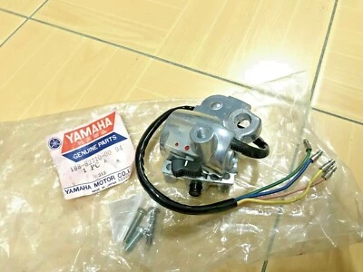 YAMAHA U5E U5E U5D U5AD U7 U7E LH Handle Switch NOS Genuine P/N 188-82710-00-94 - Image 1 of 2
