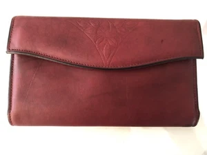 Vintage ROLFS Woman's Red Leather Wallet w/ Change Purse & Checkbook Insert - Picture 1 of 8