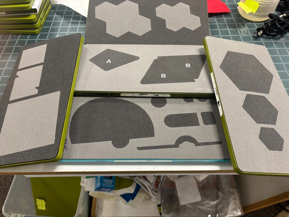 Troqueles de acolchado - paquete abierto acolchado piezas de papel inglés, cámper, elegir Foto 1 de 1