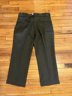 Elbeco Prestige Green Law Enforcement Uniform Pants Men's 37R x 28 Poly/Wool - Image 1 of 4
