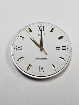 Piaget Cal P951 Auto Watch Movement 21J Running White Dial & Stem Case clamps - Image 1 of 4