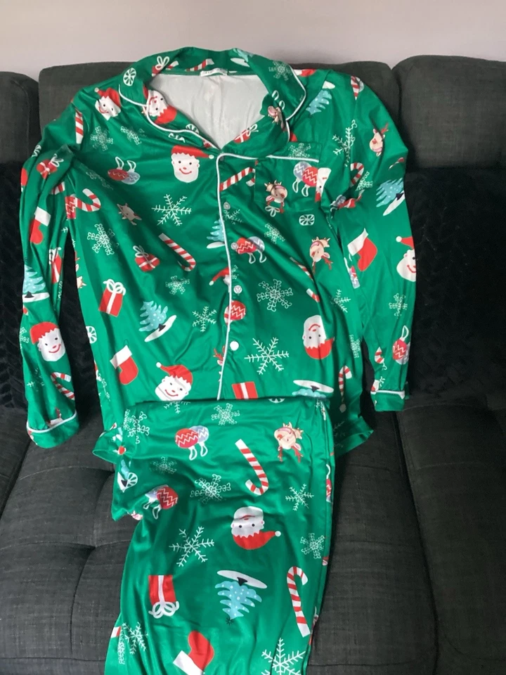 男式中号圣诞睡衣 — 第 1/1 张图片