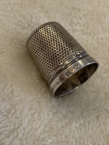 Charles Horner C. H SOLID STERLING SILVER THIMBLE No:7 - Read First Cover
