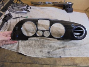 BENTLEY GT DASH FACIA BENTLEY GT WOOD VENEER CLOCK FACIA BENTLEY GT RHD FACIA - Picture 1 of 8
