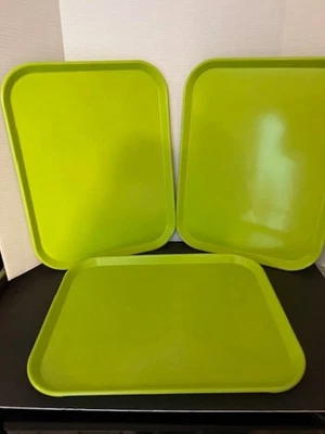Vintage Anchor Hocking NSF Plastic Trays – Lime Green – Made in Italy - Image 1 of 4
