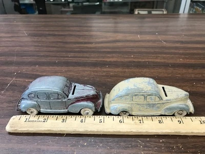Lot of 2 1940 Mercury Eight 4-Door Sedan Promo Car Banks Missing Bottoms - Image 1 of 4