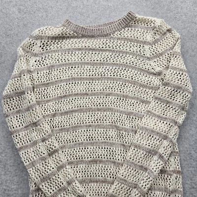 Suéter para mujer Xhilaration pequeño bordado en crema  Foto 1 de 4