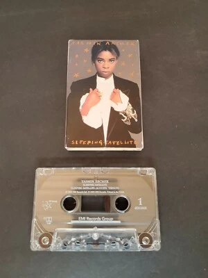 TASMIN ARCHER  - SLEEPING SATELLITE (CASSETTE TAPE) No.1 IN  U.K. CHART 1992 Foto 1 de 2