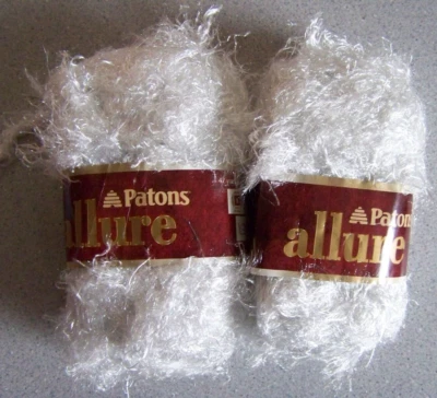 Hilo acrílico para pestañas Patons Allure platino lote de 2 madejas de 50 gramos cada una Foto 1 de 2