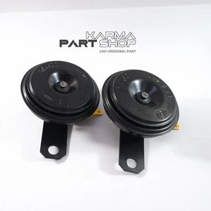 Pair TOYOTA LAND CRUISER FJ40 FJ45 BJ40 BJ45 HJ40 HJ45 FJ55 VX80 DENSO HORN 12V - Picture 1 of 6