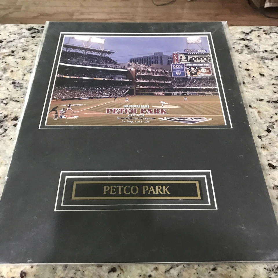 Petco Park (día inaugural) 2004 Foto 1 de 2