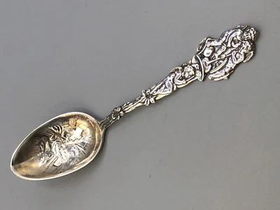 华莱士纯银宗教收藏品勺子5 3/8 — 第 1/4 张图片