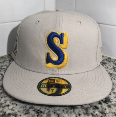 Seattle Mariners New Era 59FIFTY MLB 40th Anniversary Cream Fitted Cap Hat 7 3/8 - Image 1 of 4